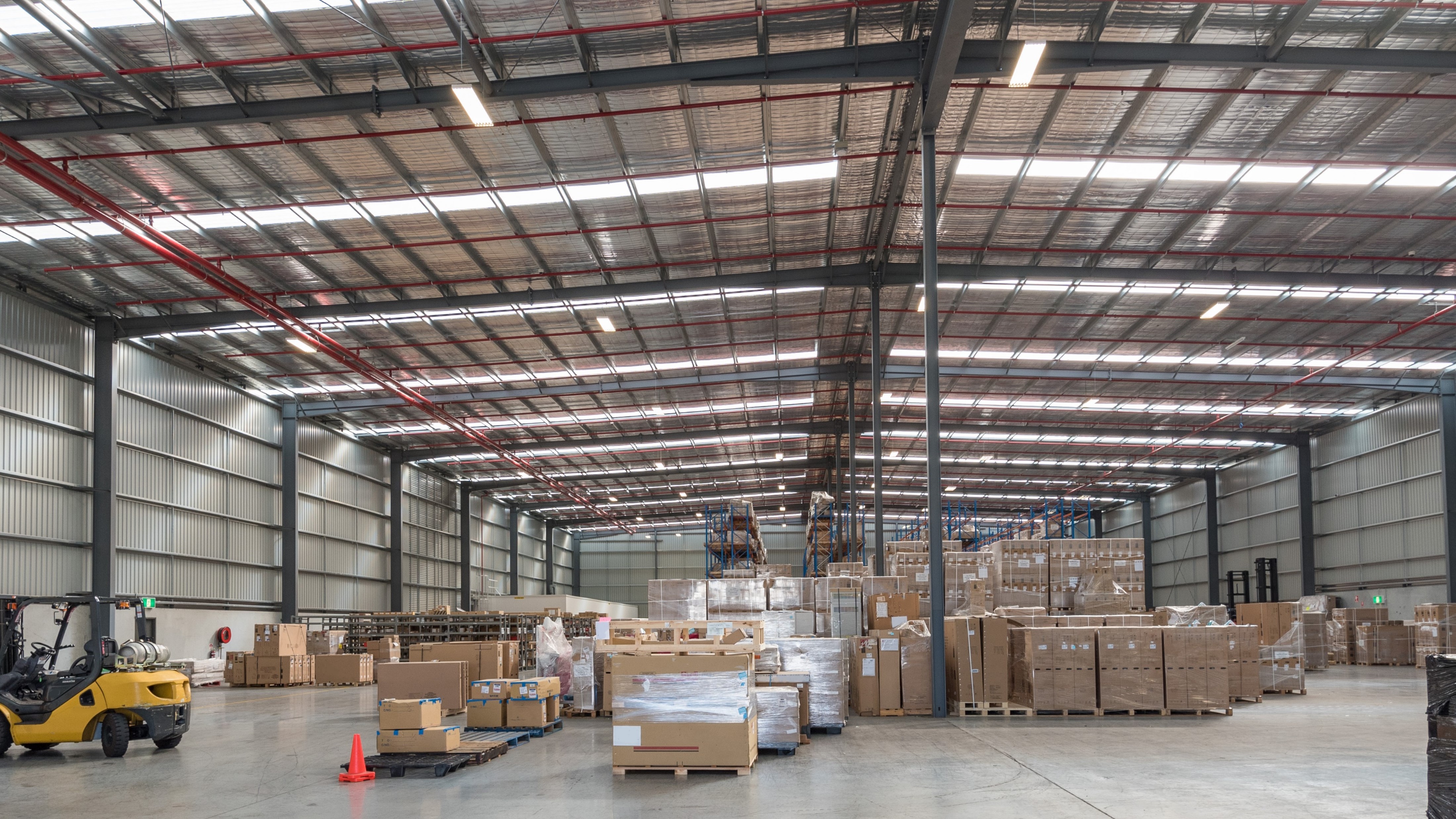 スペースが多い倉庫